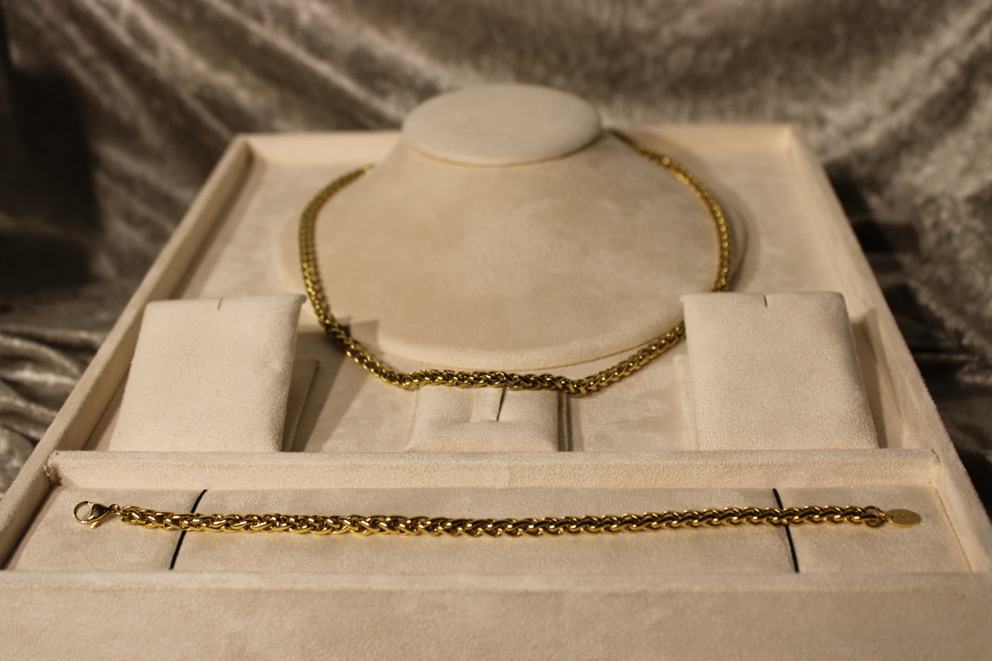 BRA3302-GOL Bracelet Stainless Steel Gold Plated