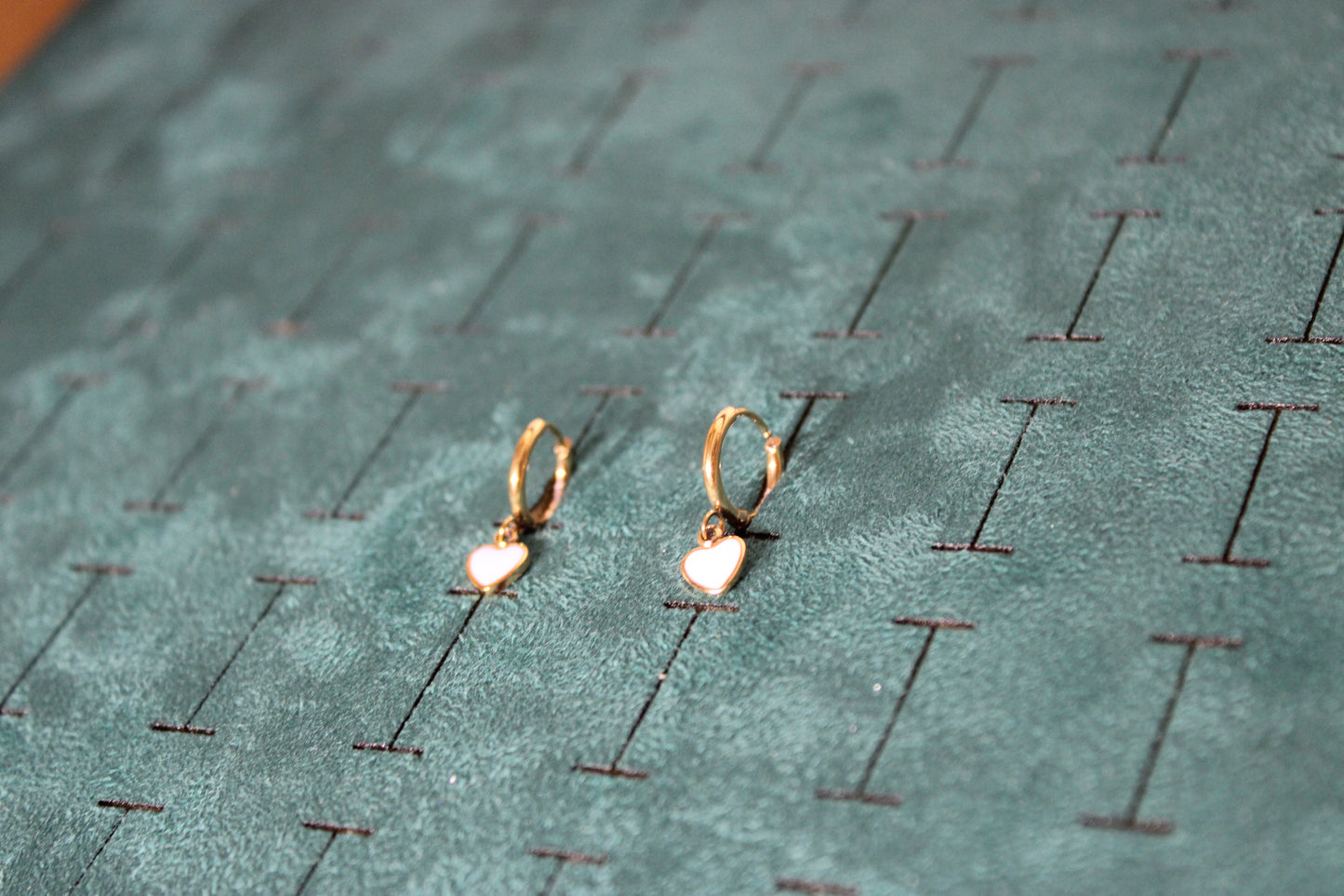 EAR2002-GOL Hoop earring Stainless Steel Gold Plated Pink Heart