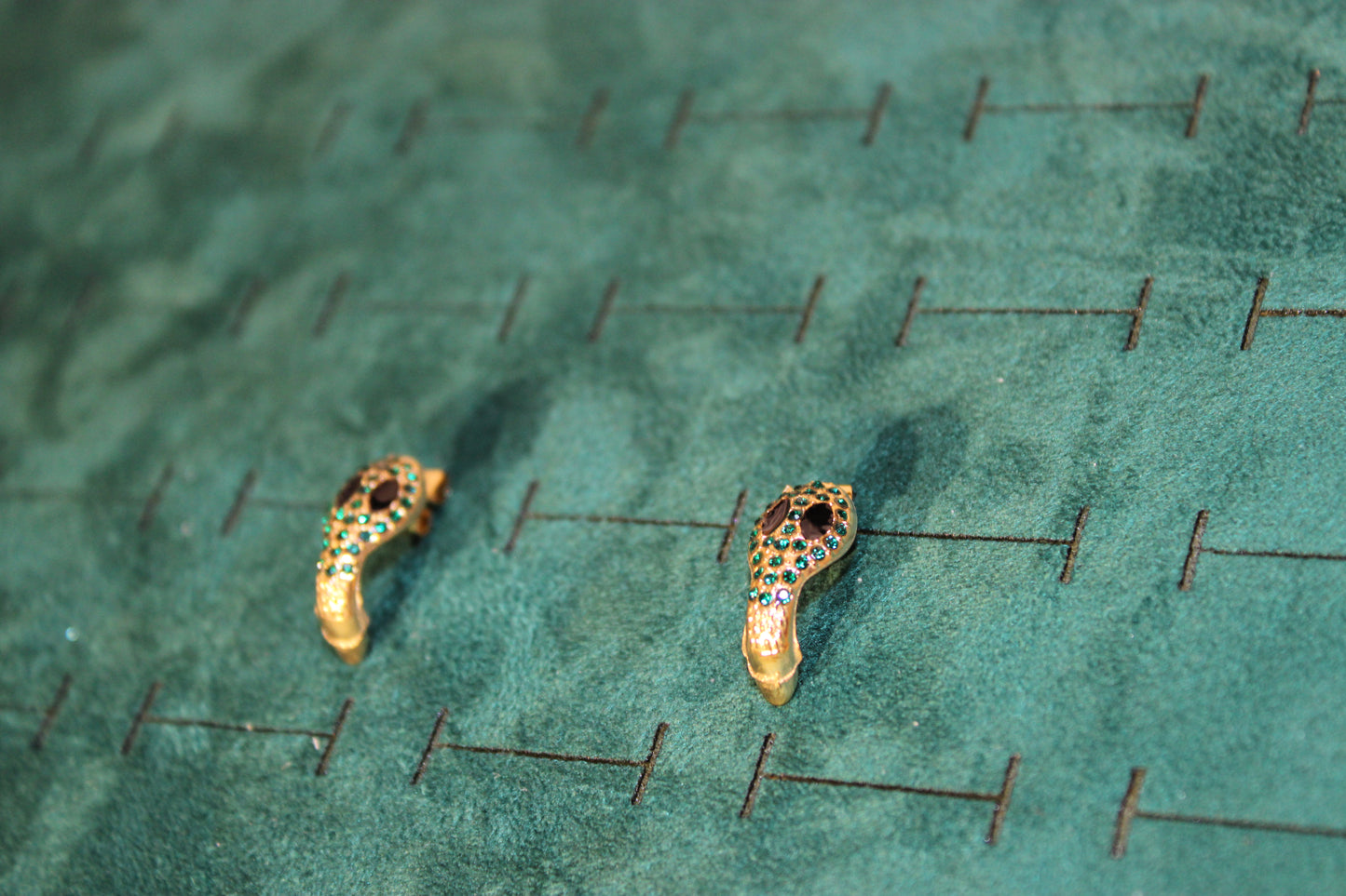 EAR2011-GOL Earring studs Stainless Steel Gold Plated