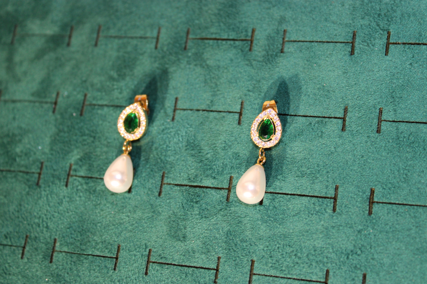 EAR2014-GOL Drop earring Stainless Steel Gold Plated