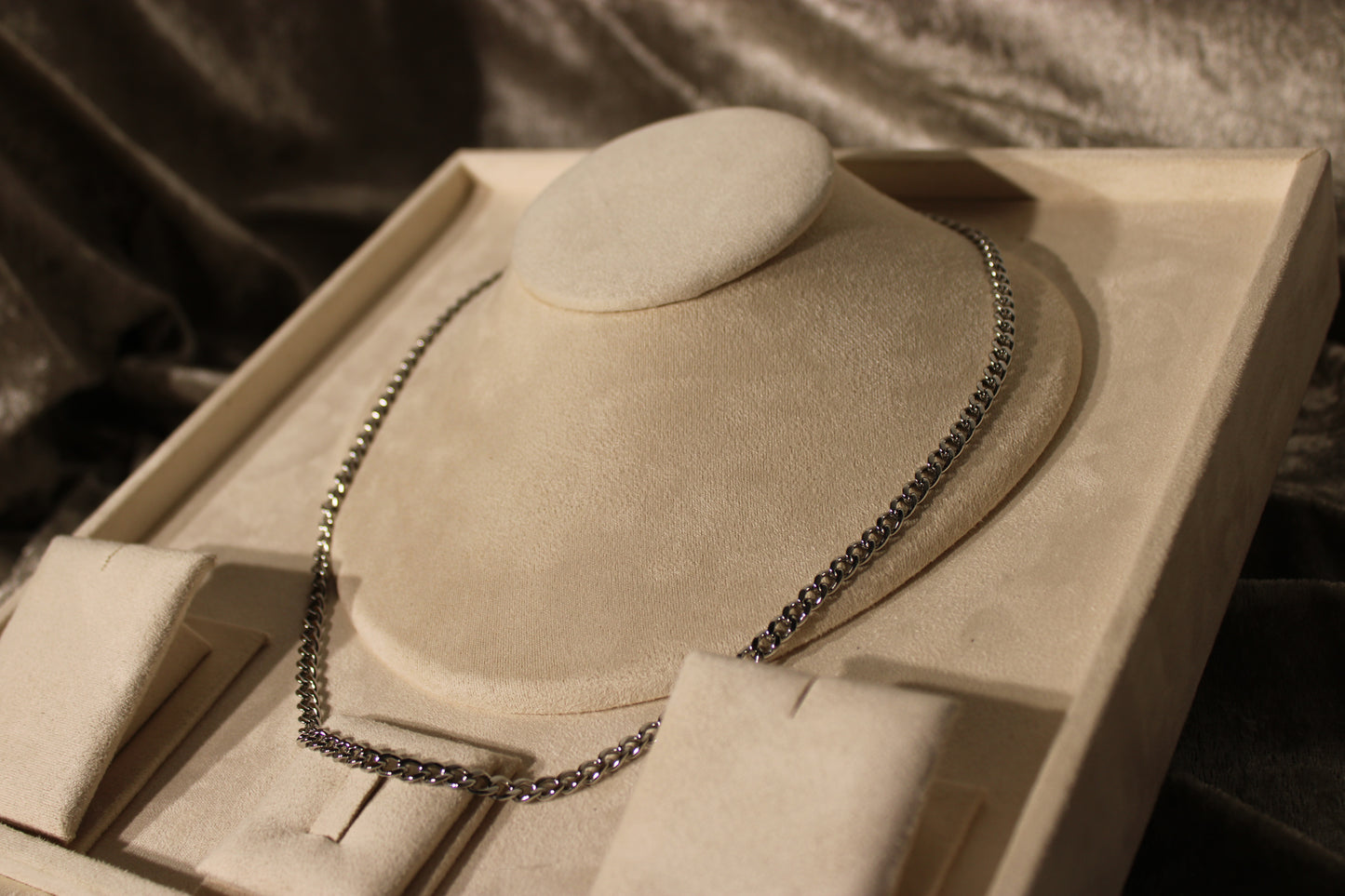 NEC3301-SIL Necklace Stainless Steel Silvery 55cm