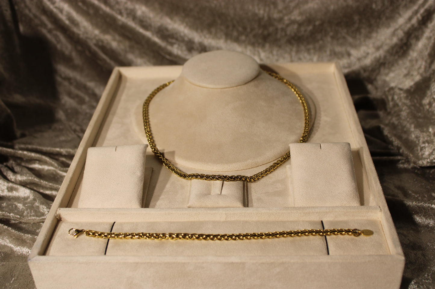 NEC3302-GOL Necklace Stainless Steel Gold Plated 55cm